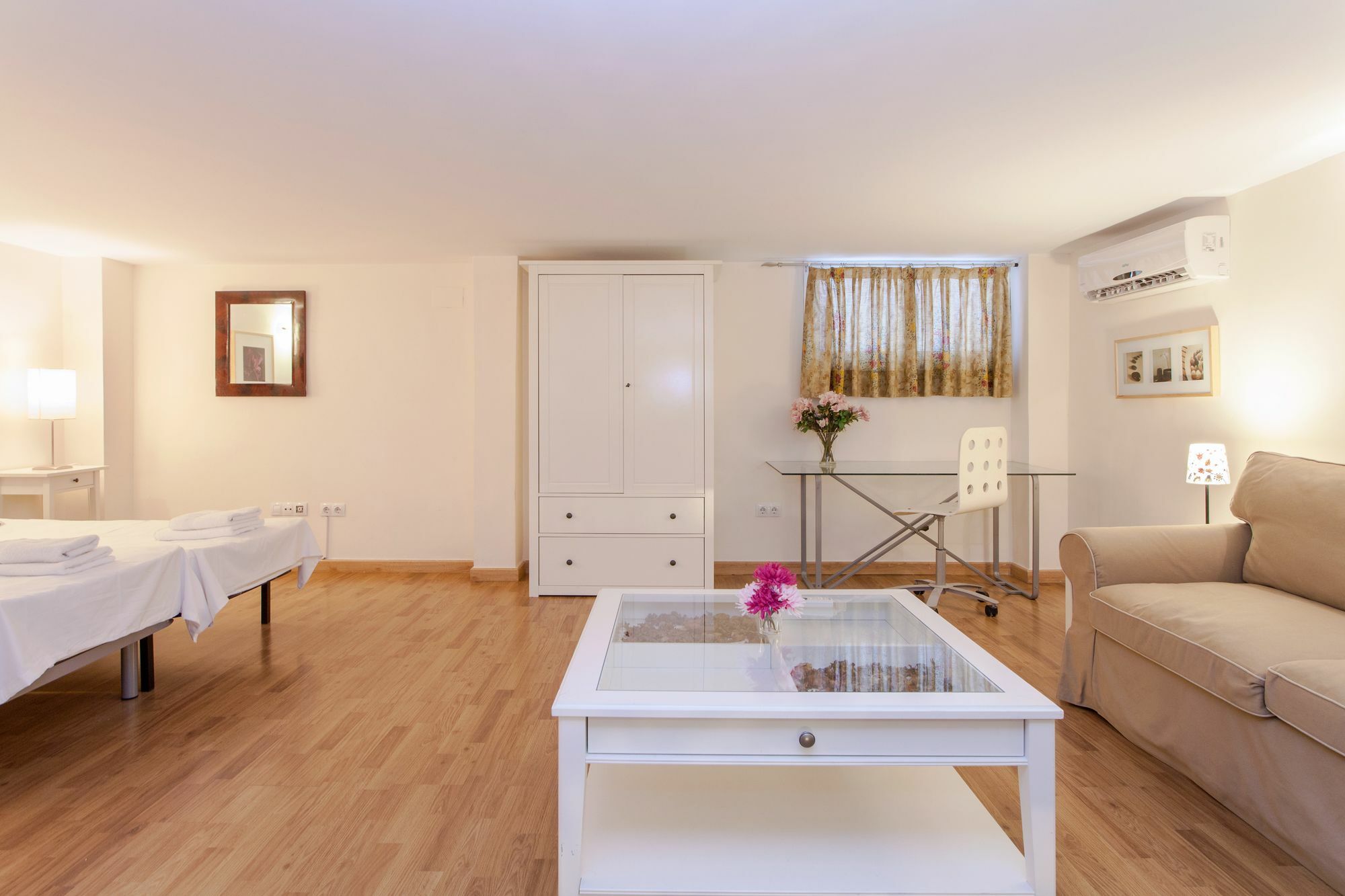 Apartamento Castilla เซบีญา ภายนอก รูปภาพ