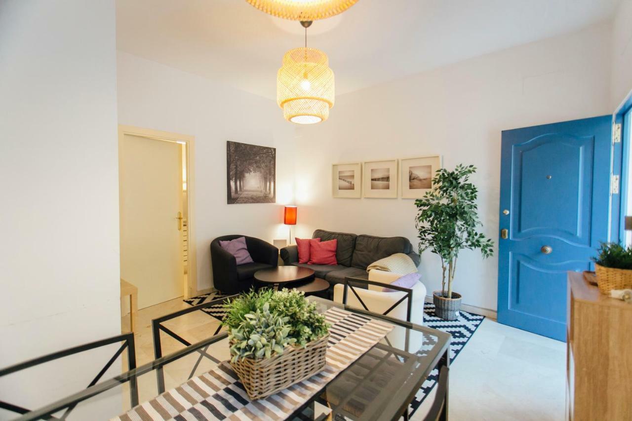 Apartamento Castilla เซบีญา ภายนอก รูปภาพ